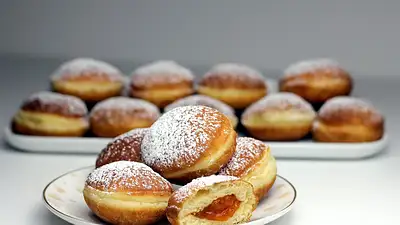 5 Najpopularniejszych Wyrobów Cukierniczych - Przepisy i Por